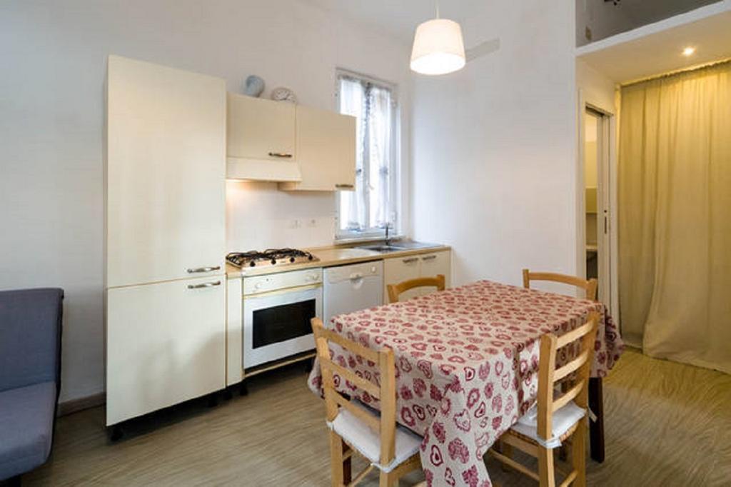 Varazze Apartment Bilik gambar