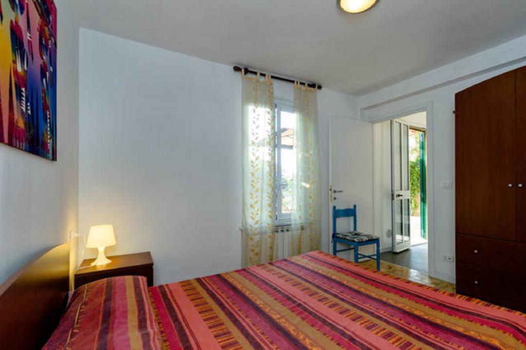 Varazze Apartment Bilik gambar